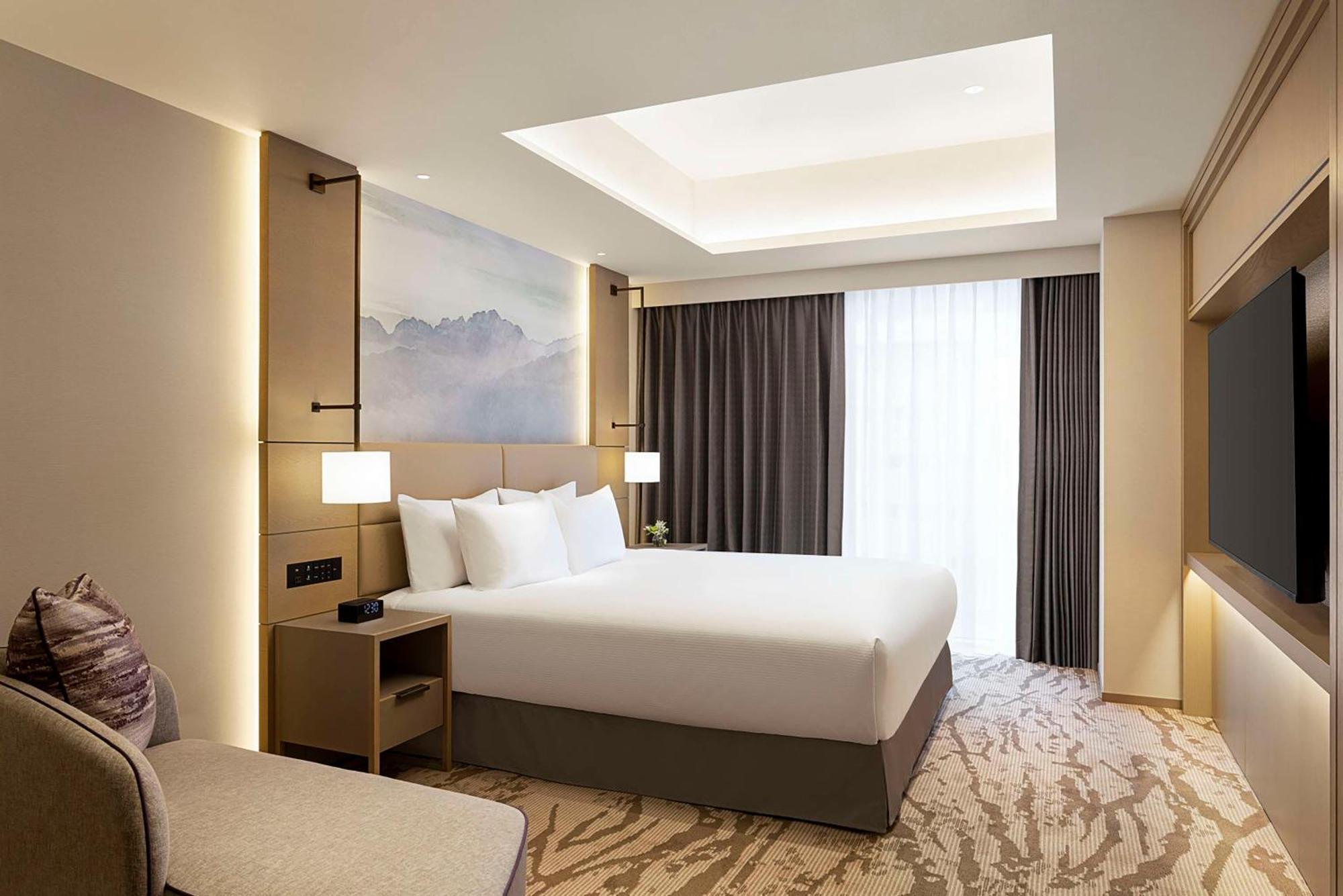 Отель Doubletree By Hilton Тояма Экстерьер фото